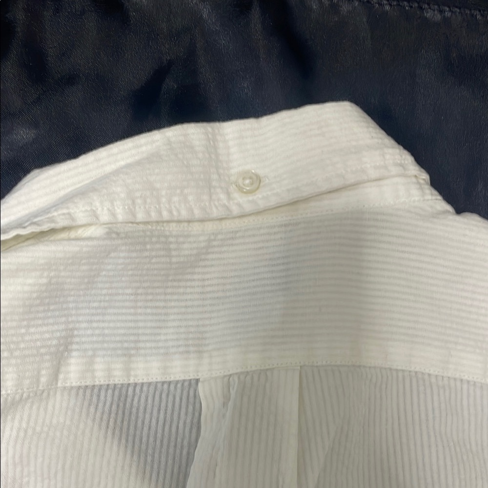 J. Crew White Casual Button Down Shirt with Long Sleeves and Textured Weave - Picture 6 of 8